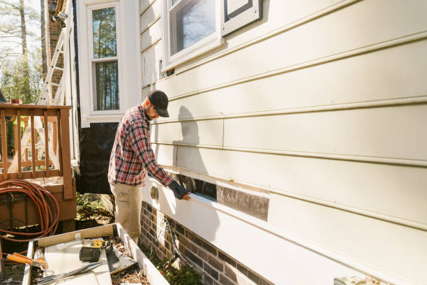 Top rated local Emergency Siding Repair specialists in Norwich, CT